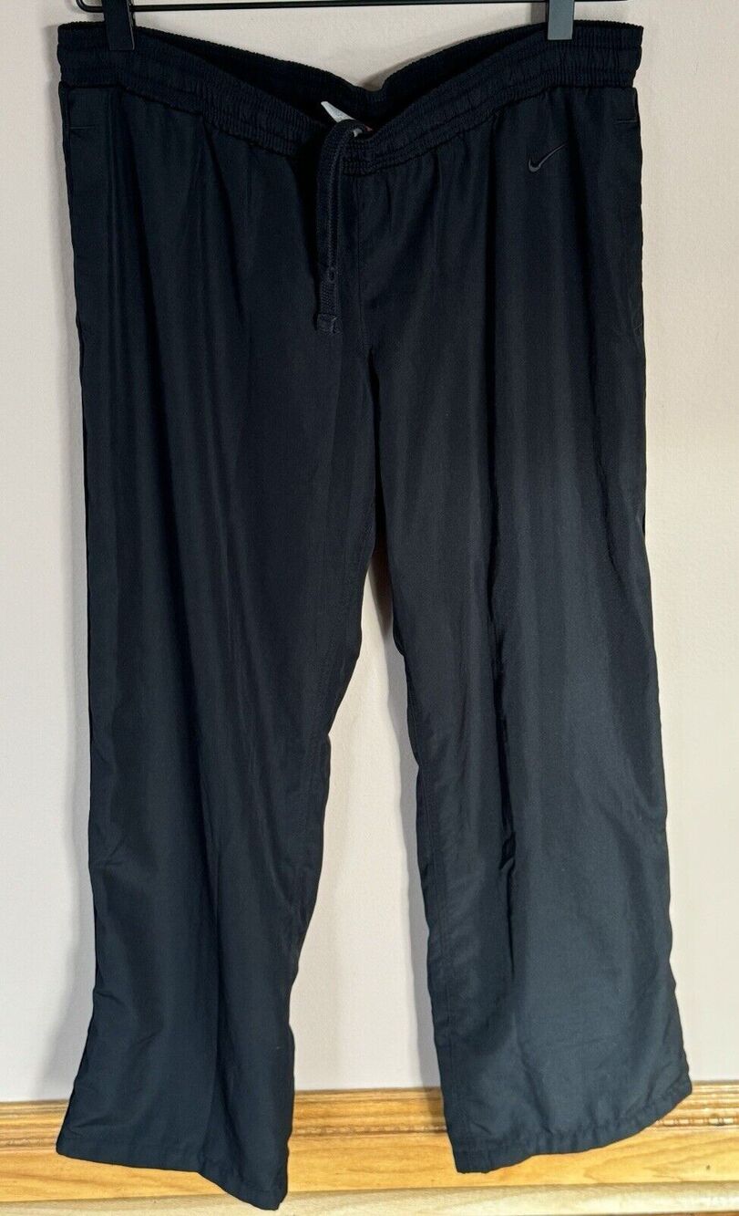 Nike Track Pants Mens Medium Black Windbreaker Fitness Workout Gym